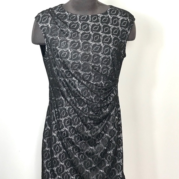 Chaus Dresses & Skirts - Women’s black and white mid length dress size XL